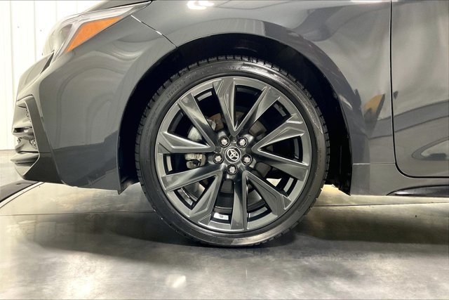 Certified 2025 Toyota Corolla SE w/ SE Premium Package FWD image 10