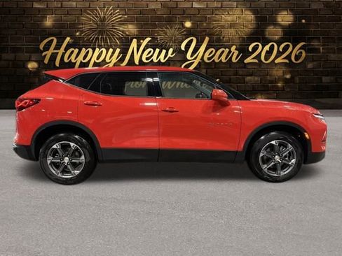 Used 2025 Chevrolet Blazer LT image 8
