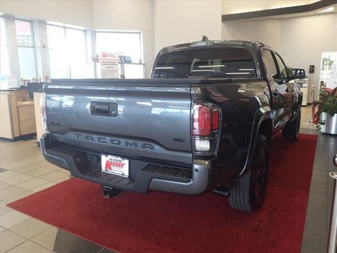 Certified 2022 Toyota Tacoma Limited w/ Nightshade Package AWD/4WD image 9