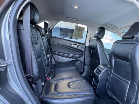 Used 2024 Ford Edge Titanium image 29