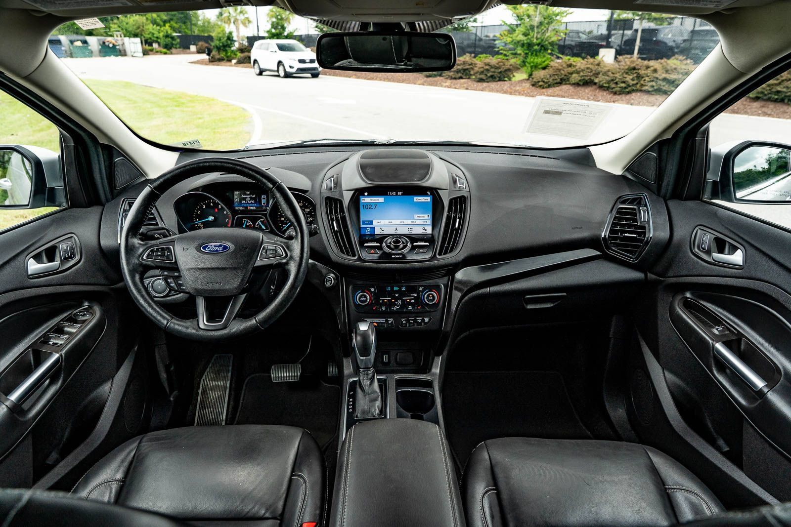 Used 2019 Ford Escape Titanium AWD/4WD image 21