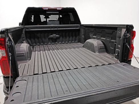 Used 2024 Chevrolet Silverado 1500 RST w/ Convenience Package II AWD/4WD image 7