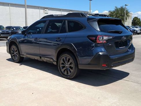 Used 2024 Subaru Outback Onyx Edition AWD/4WD image 8