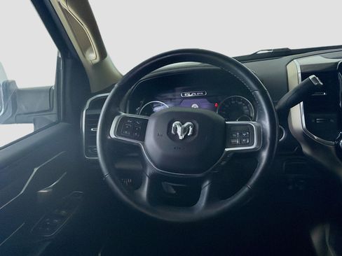 Used 2020 RAM 2500 Laramie AWD/4WD image 18
