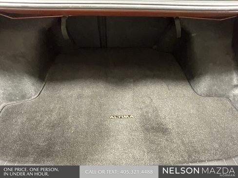 Used 2016 Nissan Altima 2.5 SL w/ 2.5 Technology w/LED Package image 13