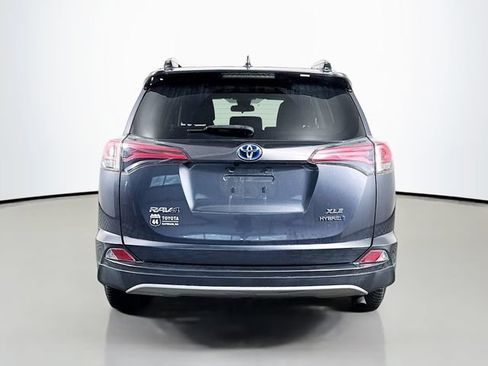 Used 2017 Toyota RAV4 XLE w/ All Weather Liner Package AWD/4WD image 5