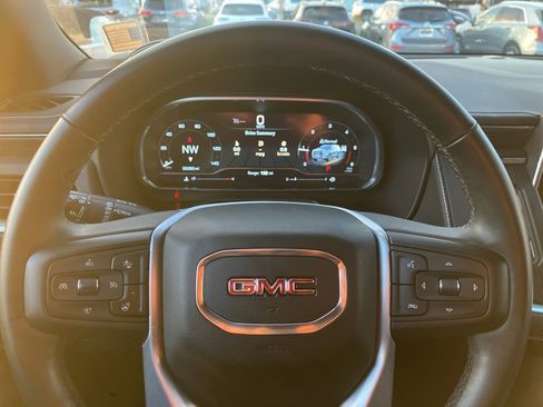 Certified 2023 GMC Yukon SLT w/ SLT Premium Package image 17