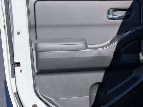 Certified 2024 Nissan Frontier SL w/ Technology Package image 27