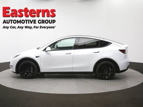 Used 2021 Tesla Model Y Long Range AWD/4WD image 54
