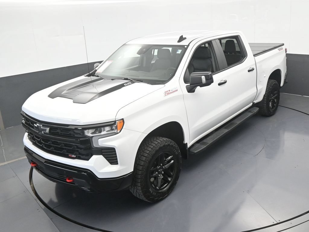 Used 2024 Chevrolet Silverado 1500 LT Trail Boss w/ LT Trail Boss Premium Package AWD/4WD image 57