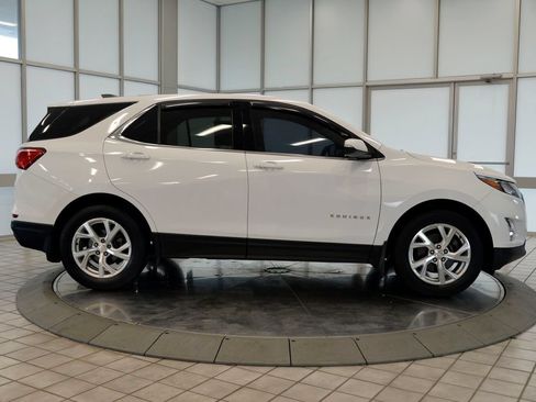 Used 2018 Chevrolet Equinox LT FWD image 9