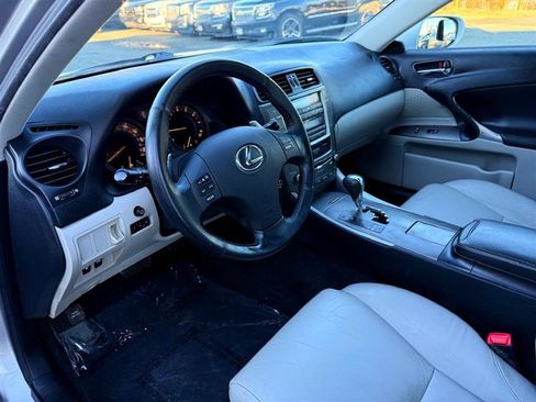 Used 2009 Lexus IS 250 image 26