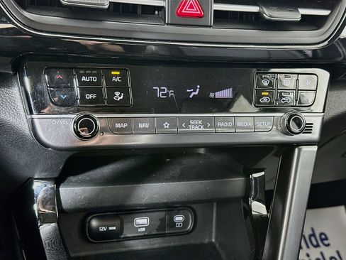 Certified 2024 Kia Seltos S FWD image 16