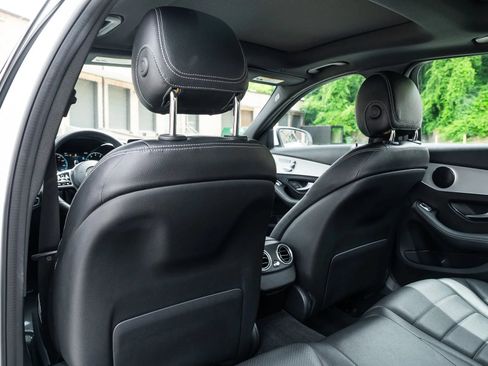 Used 2021 Mercedes-Benz C 300 Sedan image 31