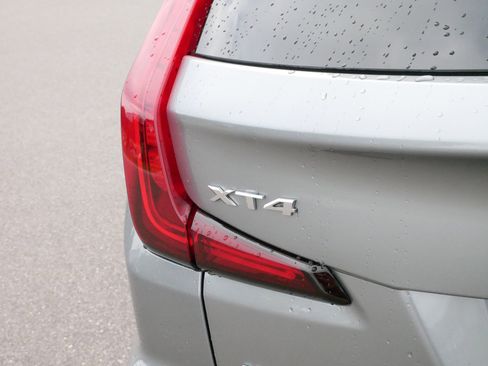 Certified 2025 Cadillac XT4 Premium Luxury image 17