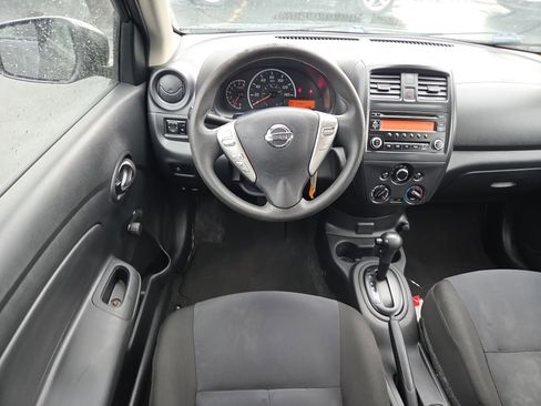 Used 2018 Nissan Versa S Plus image 13