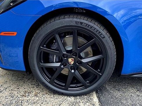 New 2026 Porsche Panamera 4 image 14