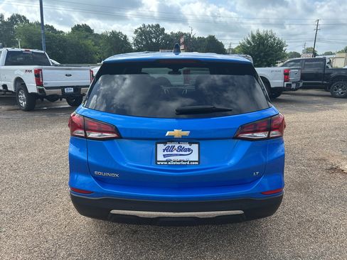 Used 2024 Chevrolet Equinox LT FWD image 3