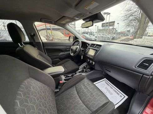 Used 2023 Mitsubishi Outlander Sport ES image 22
