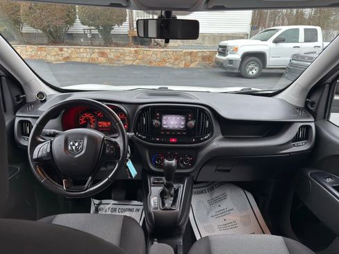 Used 2018 RAM ProMaster City Tradesman image 23