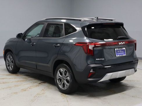 Used 2024 Kia Seltos S AWD/4WD image 10