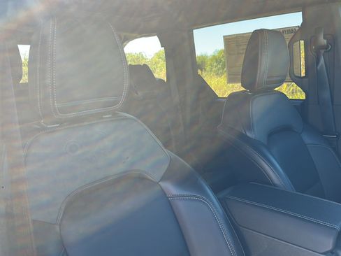 Used 2025 Ford Bronco Outer Banks image 24