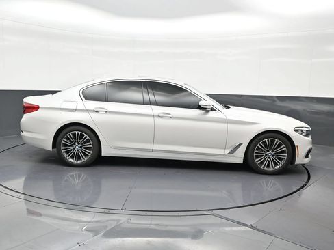 Used 2019 BMW 530i w/ Convenience Package RWD image 7