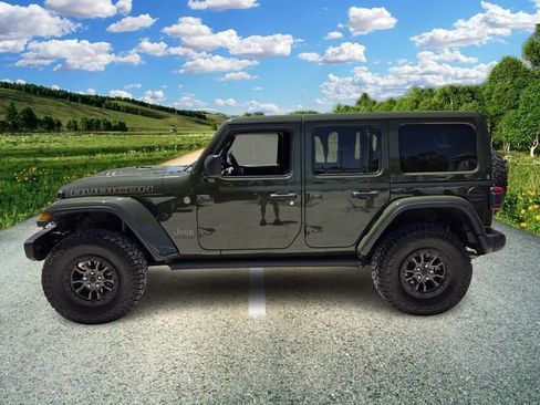 Used 2021 Jeep Wrangler Unlimited Rubicon w/ Dual Top Group AWD/4WD image 4