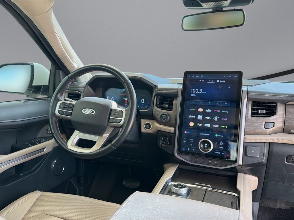 Used 2022 Ford Expedition Max Limited AWD/4WD image 19