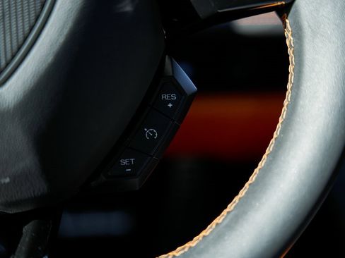 Used 2020 Lamborghini Huracan EVO image 49