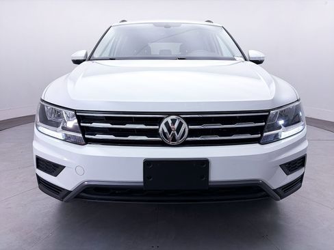 Used 2020 Volkswagen Tiguan SE w/ Panoramic Sunroof Package AWD/4WD image 10