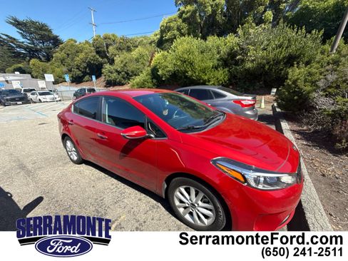 Used 2017 Kia Forte S w/ S Technology Package FWD image 1