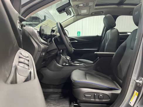 New 2026 Buick Encore GX Sport Touring w/ Advanced Technology Package image 13