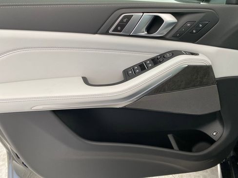 New 2026 BMW X5 xDrive50e w/ Climate Comfort Package image 12