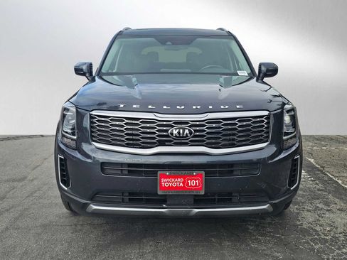 Used 2021 Kia Telluride EX image 2