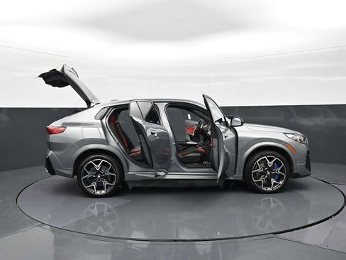 Used 2025 BMW X2 M35i AWD/4WD image 35