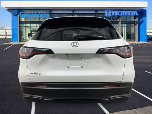 New 2026 Honda HR-V LX image 4