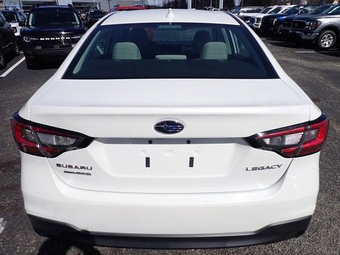 Used 2022 Subaru Legacy Premium image 6