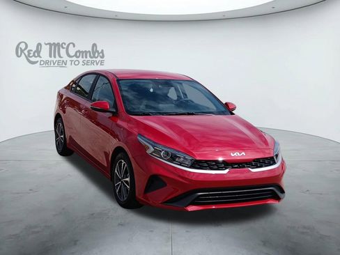 Used 2024 Kia Forte LXS w/ LXS Technology Package image 7