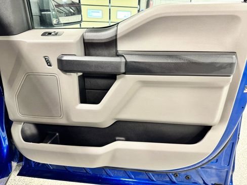 Used 2018 Ford F150 XL w/ Equipment Group 101A Mid AWD/4WD image 12