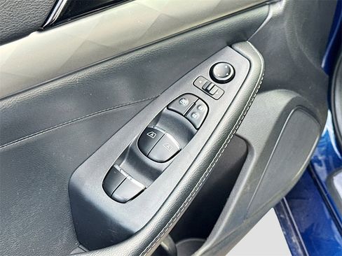 Used 2023 Nissan Maxima SV w/ Floor Mat Group image 18