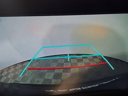 Used 2020 Toyota RAV4 XLE w/ Convenience Package image 28