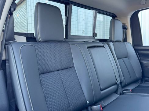 Used 2019 Nissan Titan PRO-4X w/ Pro-4x Utility Package image 34
