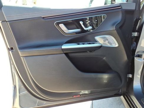 Certified 2023 Mercedes-Benz EQE 500 4MATIC SUV image 12