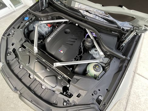 New 2026 BMW X6 xDrive40i w/ Executive Package image 34