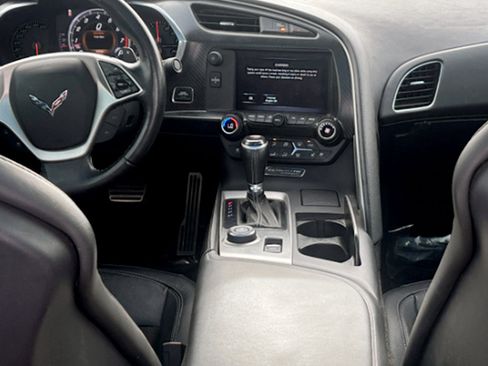 Used 2015 Chevrolet Corvette Z51 2LT w/ 2LT Preferred Equipment Group image 17