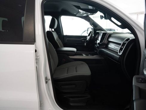 Used 2021 RAM 1500 Big Horn AWD/4WD image 16