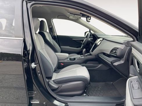 Used 2025 Subaru Outback Premium image 15