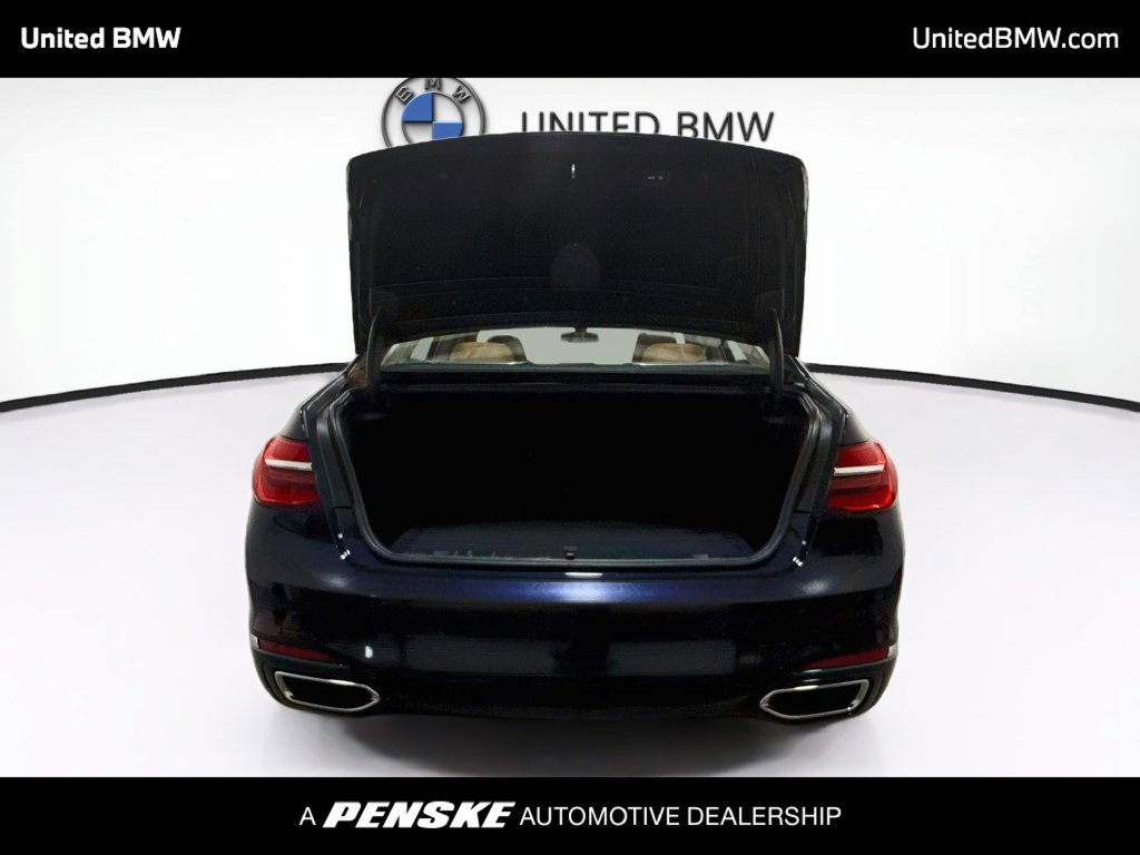 Used 2017 BMW 750i xDrive AWD/4WD image 21