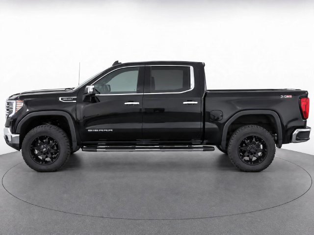 Used 2023 GMC Sierra 1500 SLT w/ SLT Premium Plus Package AWD/4WD image 6